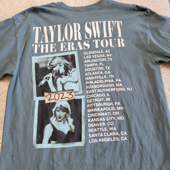 RARE Taylor Swift The Eras Tour Official Merch T-Shirt Size XL 2023 - Picture 4 of 8